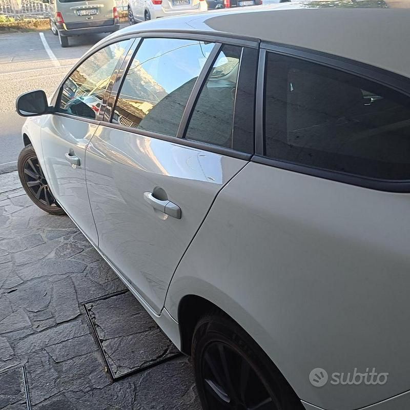 Usata Volvo V60 2012 Bianco Station wagon