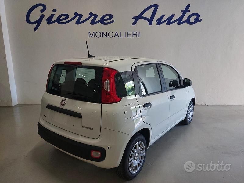 Nouvelle Fiat Panda S 70 ch (51 kW) 2025 Blanc Citadine
