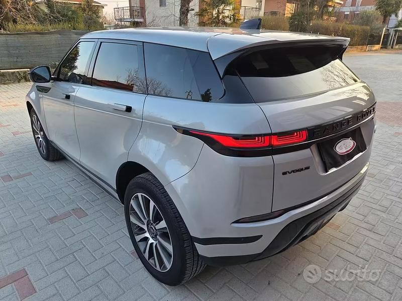 Begagnad Land Rover Range Rover evoque S 163 HK (119 kW) 2021 Grå SUV