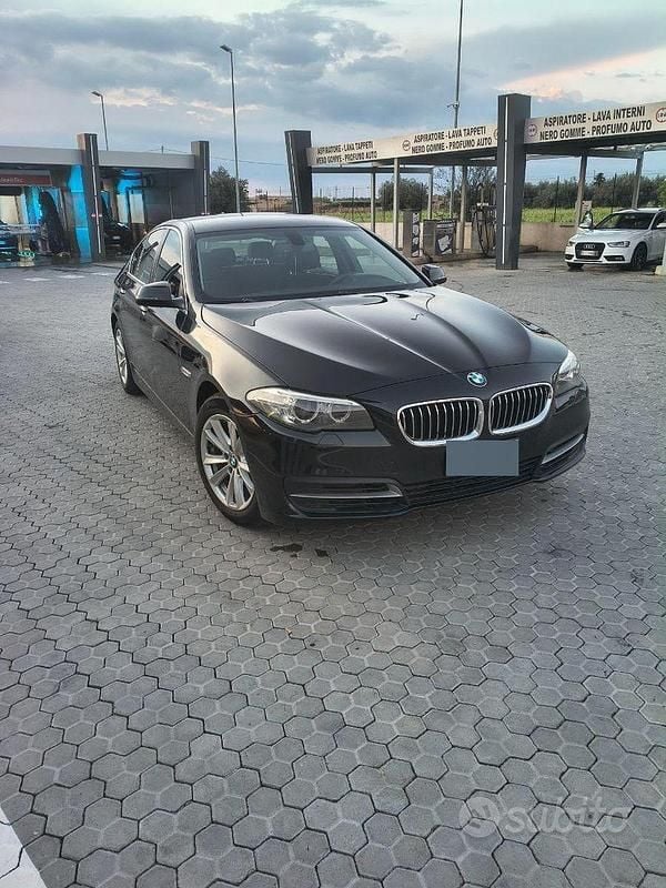 Usata BMW 520 Sport Line 2016 Nero Berlina