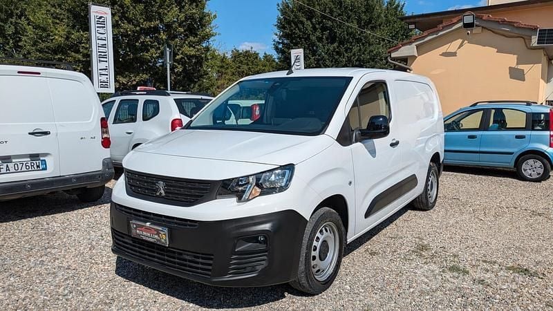 Usata Peugeot Partner Premium 102 CV (75 kW) 2022 Bianco Monovolume