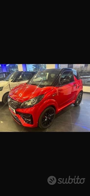 Usata Ligier JS50 2025 Rosso Utilitaria