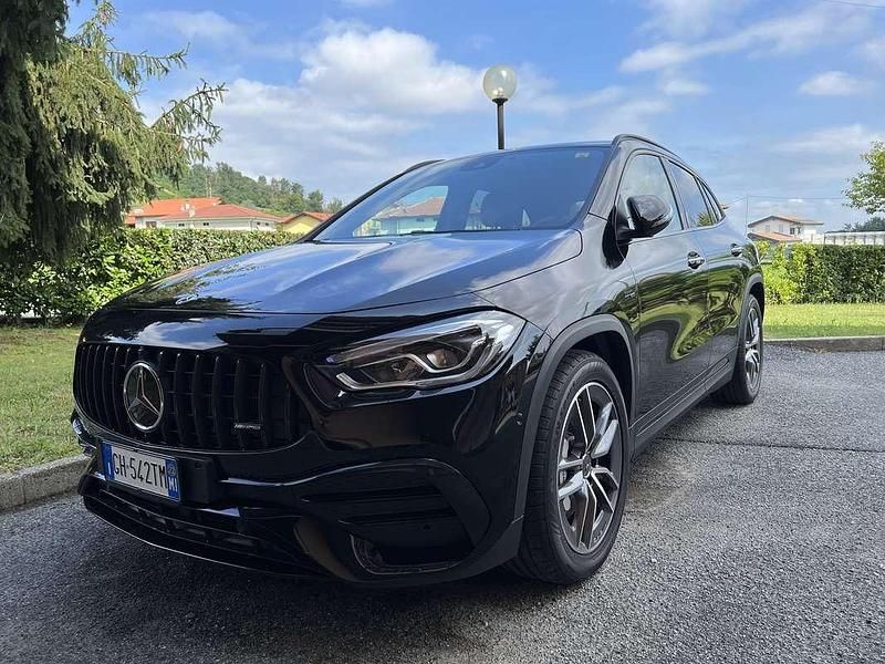 Usata Mercedes GLA35 AMG AMG 306 CV (225 kW) 2022 Nero SUV