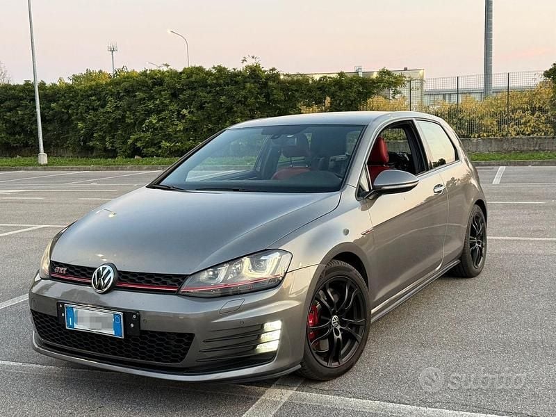 Usata VW Golf GTI 230 CV (169 kW) 2015 Grigio Coupé