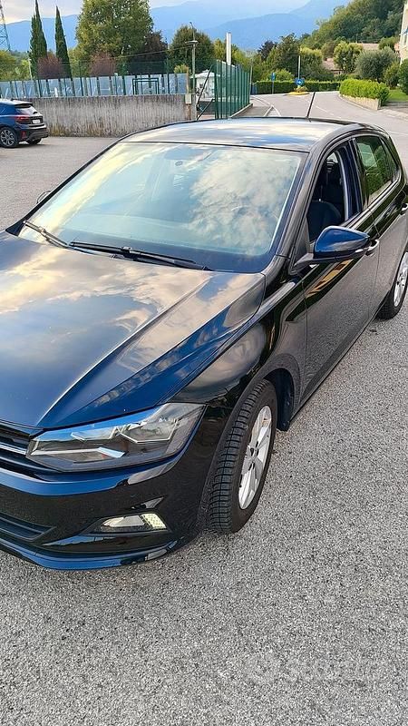 Usata VW Polo Comfortline 95 CV (69 kW) 2020 Nero Utilitaria