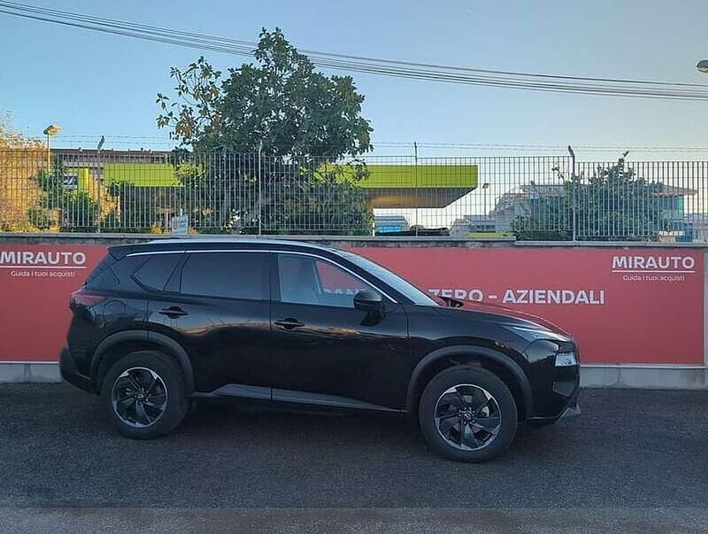 Nero Usata 2025 Nissan X-Trail N-Connecta SUV | 30.900 € (Ottimo prezzo) - Immagine 1/4