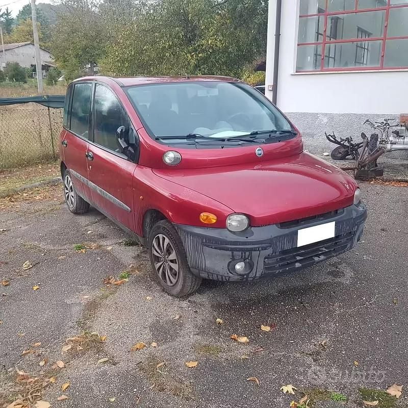 Usata Fiat Multipla 103 CV (75 kW) 2000 Monovolume