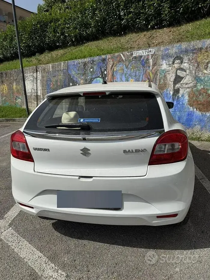 Usata Suzuki Baleno Cool 90 CV (66 kW) 2019 Bianco Utilitaria