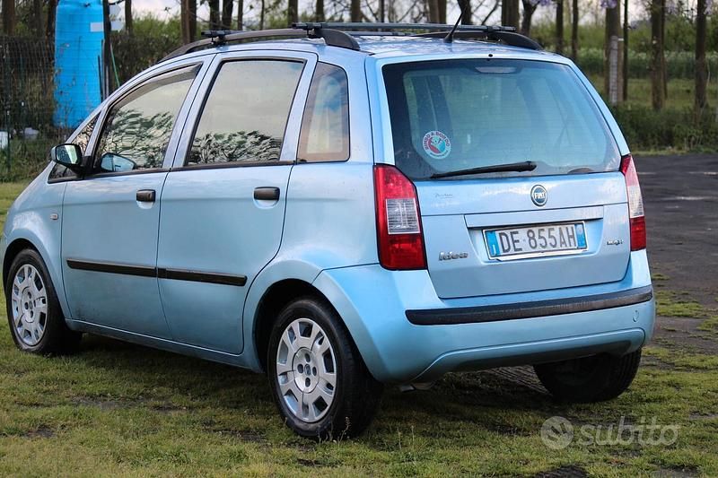 Usata Fiat Idea 70 CV (51 kW) 2007 Blu Monovolume