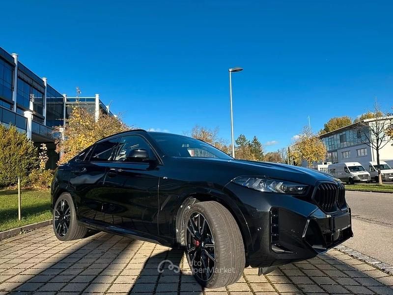 Begagnad BMW X6 M Sport 286 HK (210 kW) 2025 Svart SUV