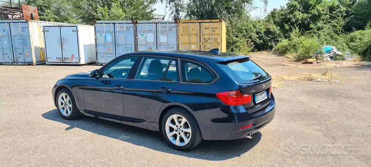 Usata BMW 320 Efficient Dynamics 184 CV (135 kW) 2013 Nero Station wagon