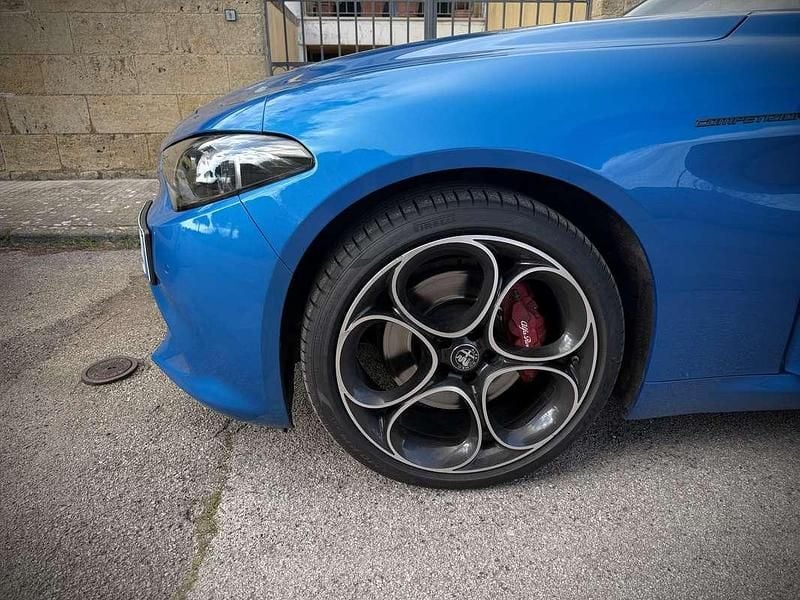Usata Alfa Romeo Giulia Competizione 211 CV (155 kW) 2023 Berlina