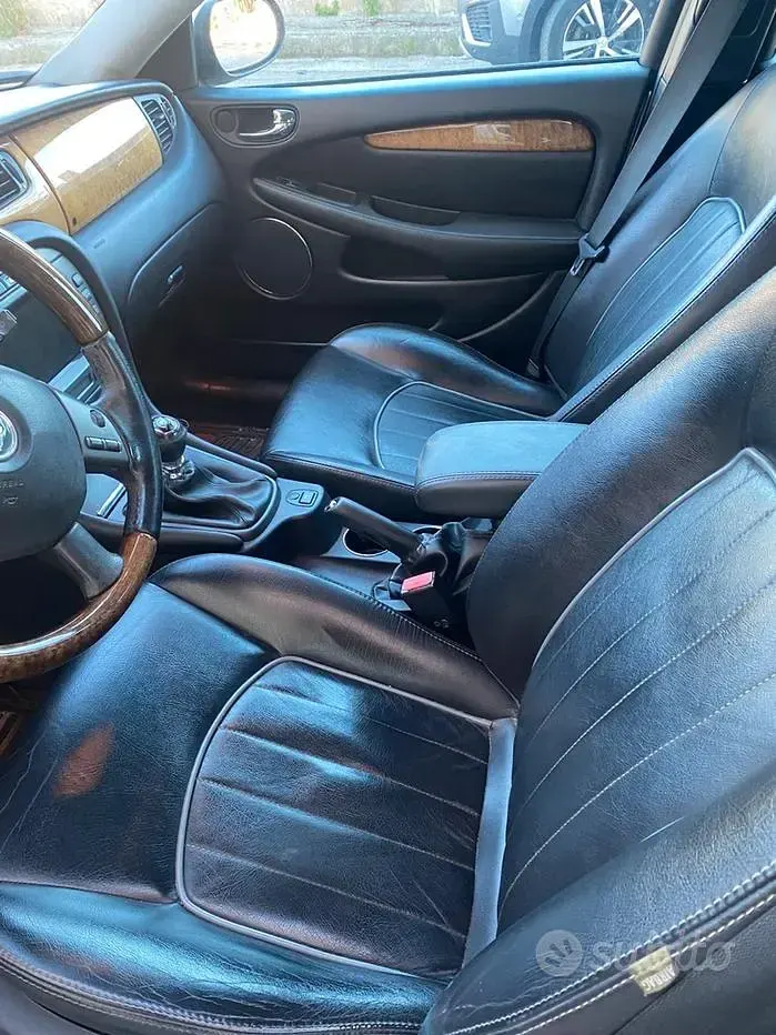 Occasion Jaguar X-type 155 ch (114 kW) 2006 Gris Berline