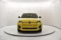 Nuova Renault 5 E-Tech Urban 89 kW (122 CV) 2026 Giallo