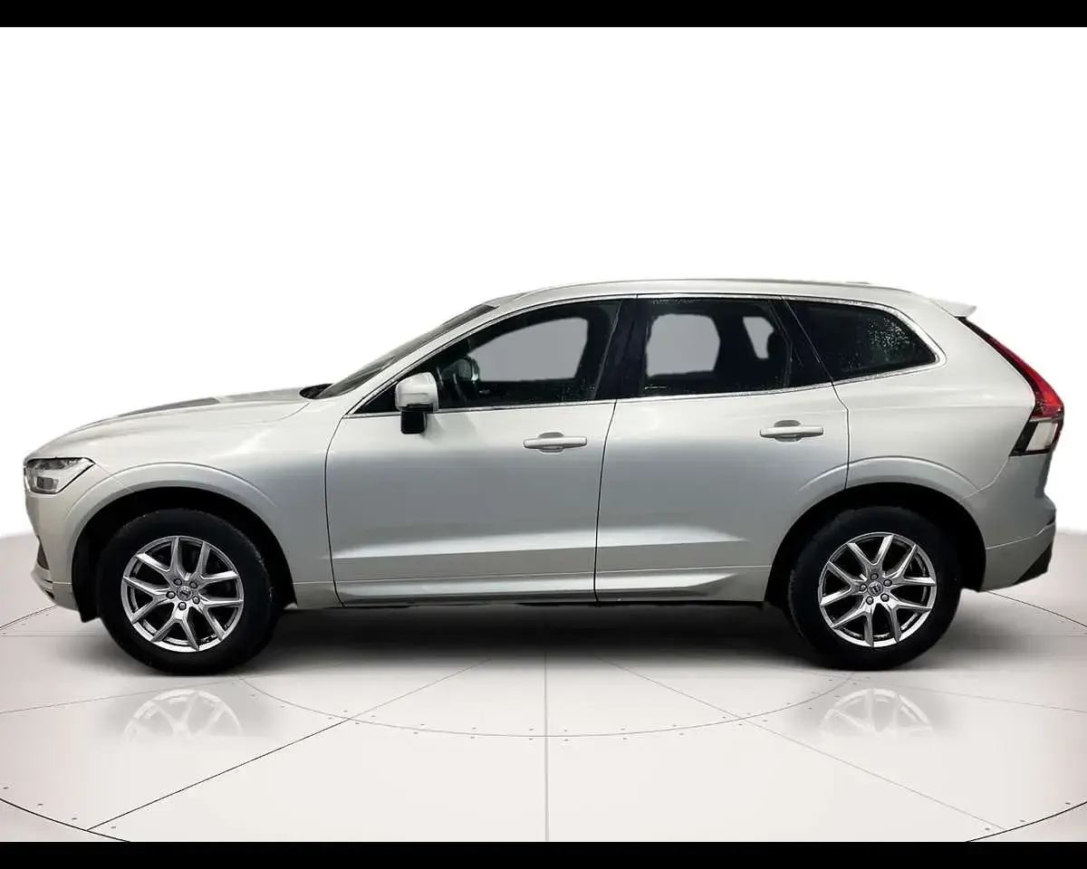 Usata Volvo XC60 Business Edition 235 CV (172 kW) 2019 Grigio met. SUV