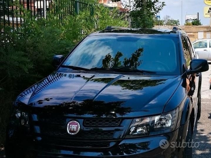 Usata Fiat Freemont 170 CV (125 kW) 2015 Nero SUV