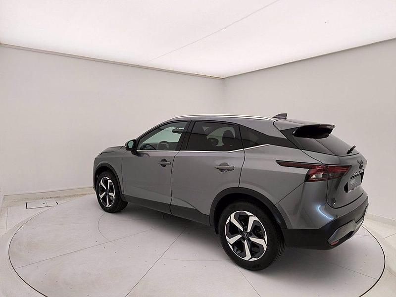 Usata Nissan Qashqai N-Connecta 140 CV (102 kW) 2022 Grigio scuro SUV