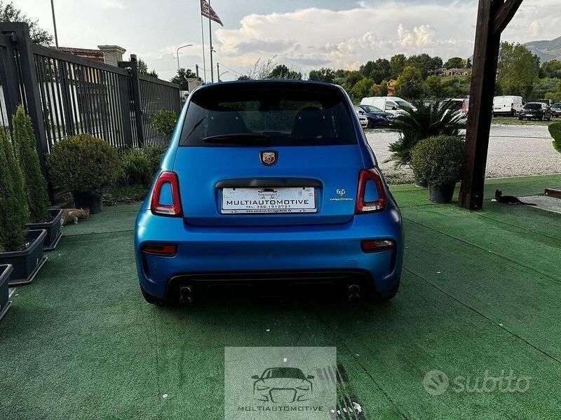 Usata Abarth 695 Competizione 180 CV (132 kW) 2023 Blu Utilitaria