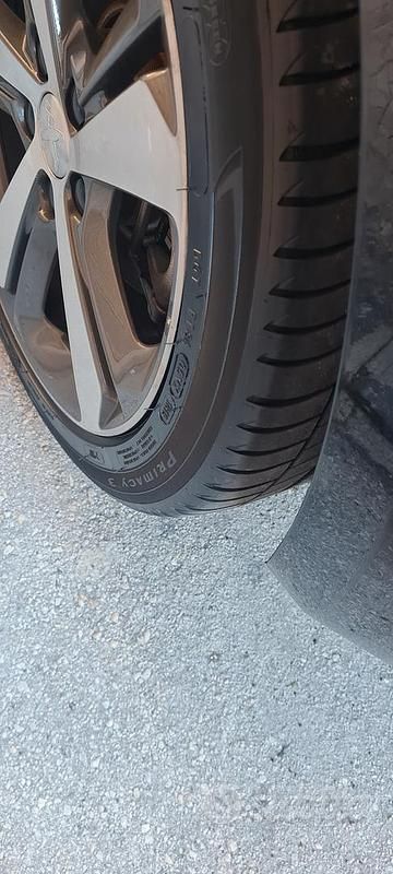 Usata Peugeot 308 131 CV (96 kW) 2018 Nero Berlina