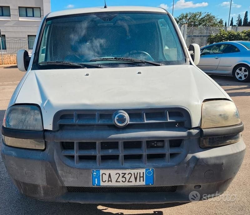 Usata Fiat Doblò 103 CV (75 kW) 2004 Bianco Monovolume