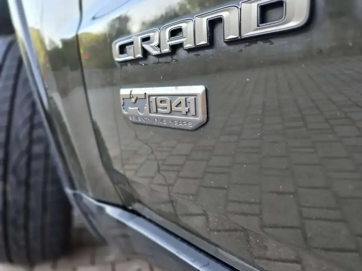 Usata Jeep Grand Cherokee Overland 250 CV (183 kW) 2017 Verde met. SUV