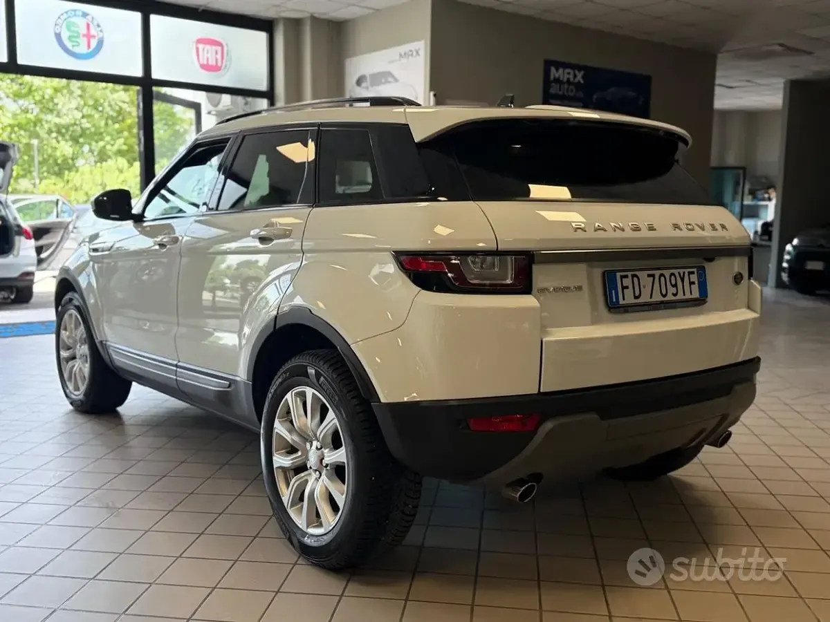 Usata Land Rover Range Rover evoque HSE 150 CV (110 kW) 2016 Bianco Station wagon