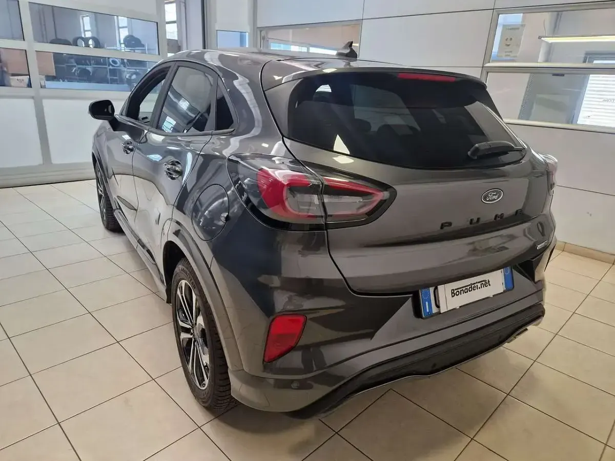 Usata Ford Puma ST-Line 125 CV (91 kW) 2022 Grigio SUV