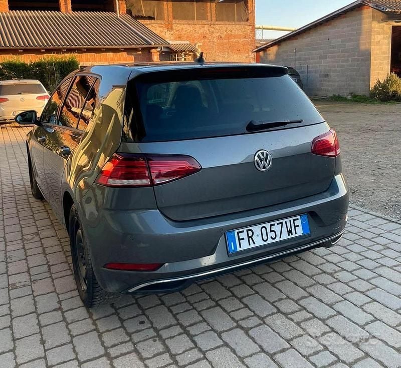Usata VW Golf VII 90 CV (66 kW) 2018 Berlina
