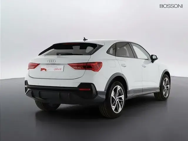 Usata Audi Q3 Sportback S-Line 150 CV (110 kW) 2025 Bianco SUV