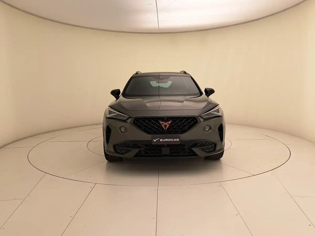Usata Cupra Formentor 245 CV (180 kW) 2023 Grigio cliff SUV