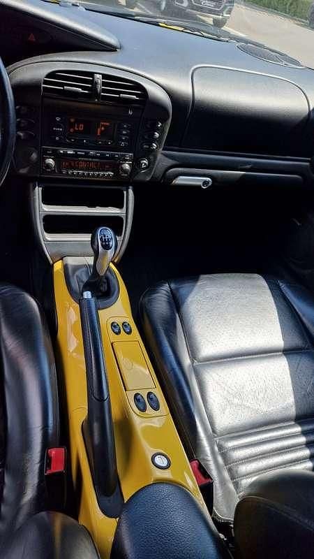 Usata Porsche Boxster 228 CV (167 kW) 2003 Giallo Cabrio