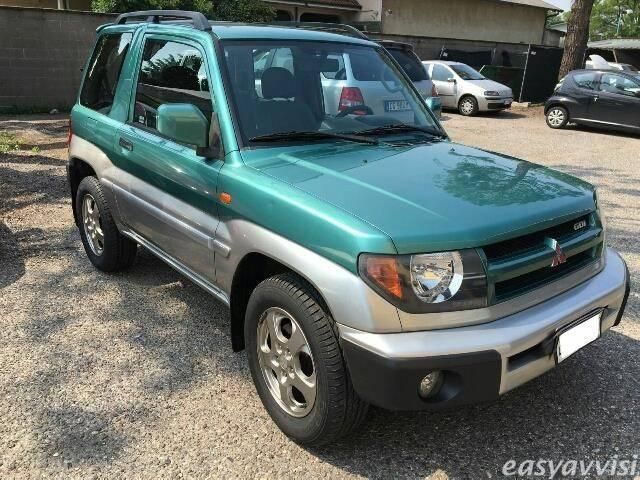 Mitsubishi pajero pinin 2001