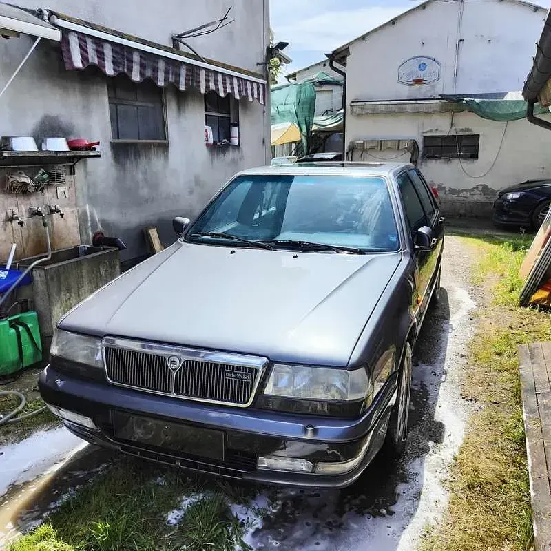 Usata Lancia Thema 201 CV (147 kW) 1993 Berlina