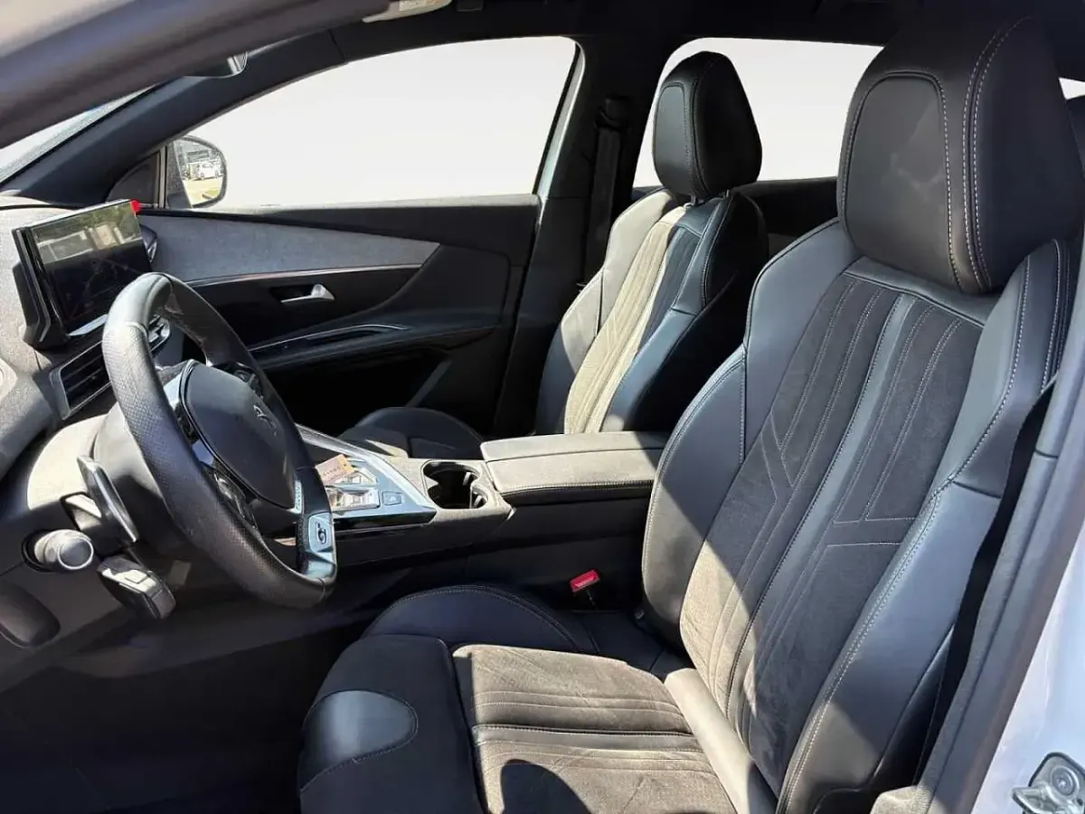 Usata Peugeot 3008 GT 131 CV (96 kW) 2021 Bianco SUV