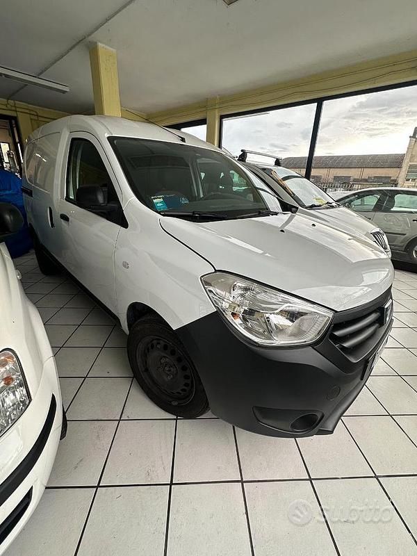 Gebraucht Dacia Dokker 75 PS (55 kW) 2017 Weiß Van / Kleinbus
