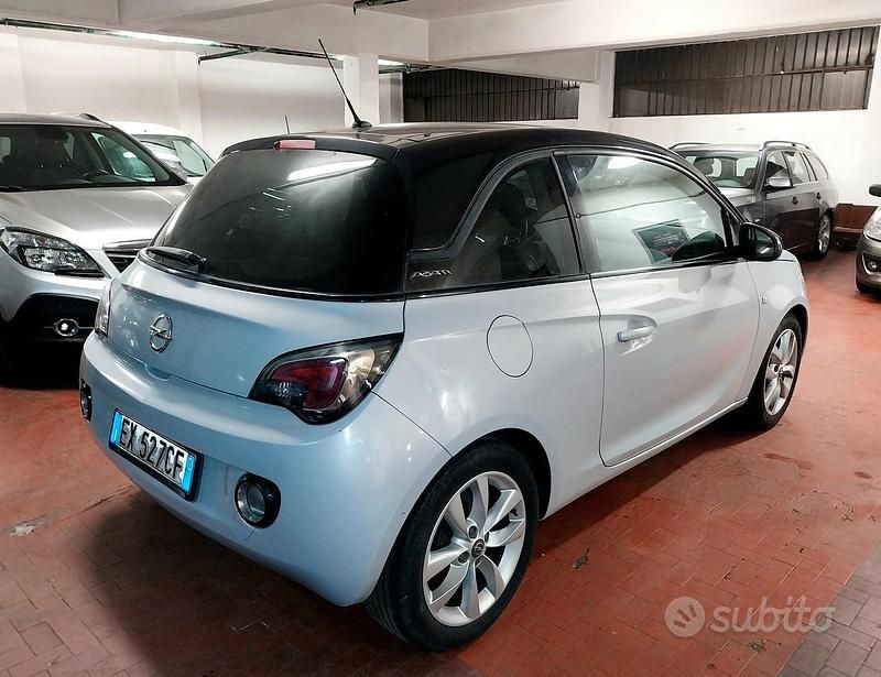 Usata Opel Adam Jam 70 CV (51 kW) 2015 Blu Utilitaria