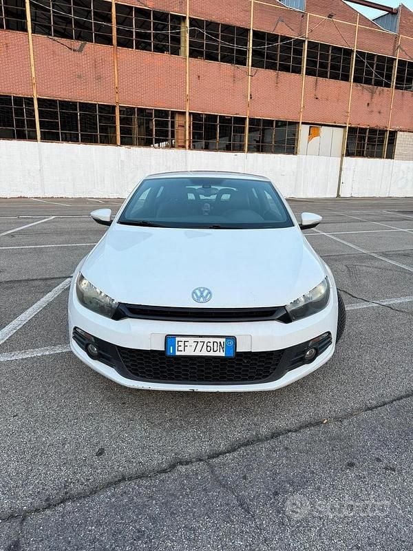 Bianco Usata 2010 VW Scirocco Coupé | 5200 € (Super prezzo) - Immagine 1/4