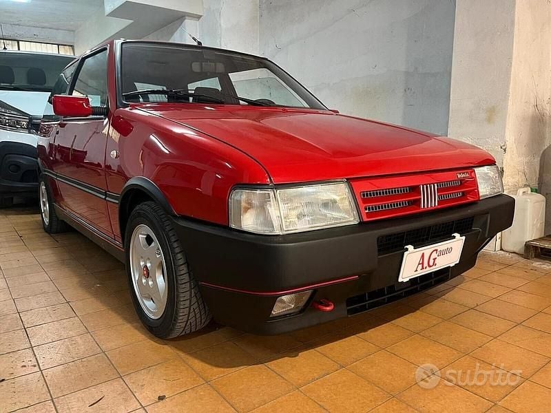 Usata Fiat Uno 115 CV (84 kW) 1990 Rosso Utilitaria