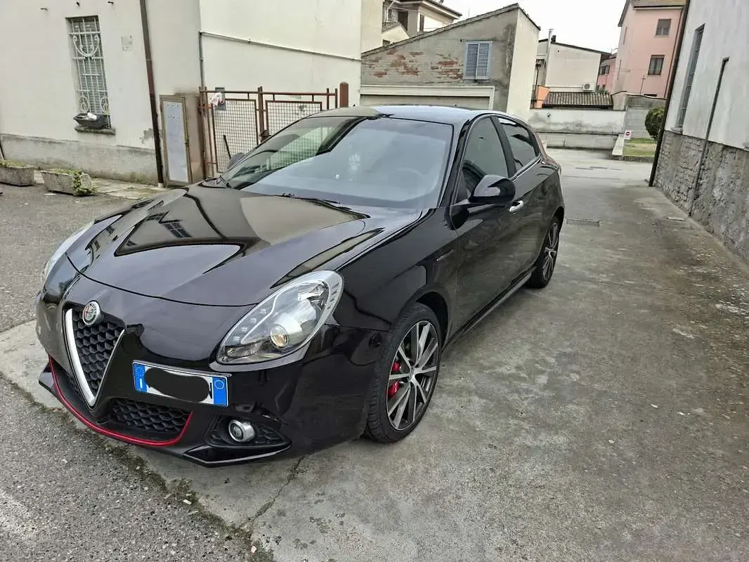 Gebraucht Alfa Romeo Giulietta 120 PS (88 kW) 2021 Limousine