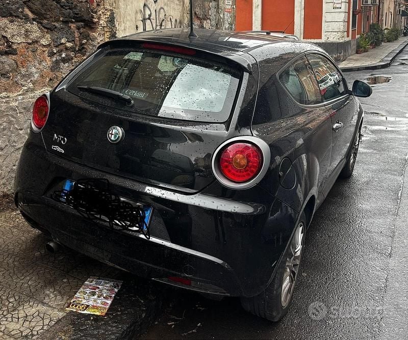 Usata Alfa Romeo MiTo Distinctive 95 CV (69 kW) 2014 Nero Utilitaria