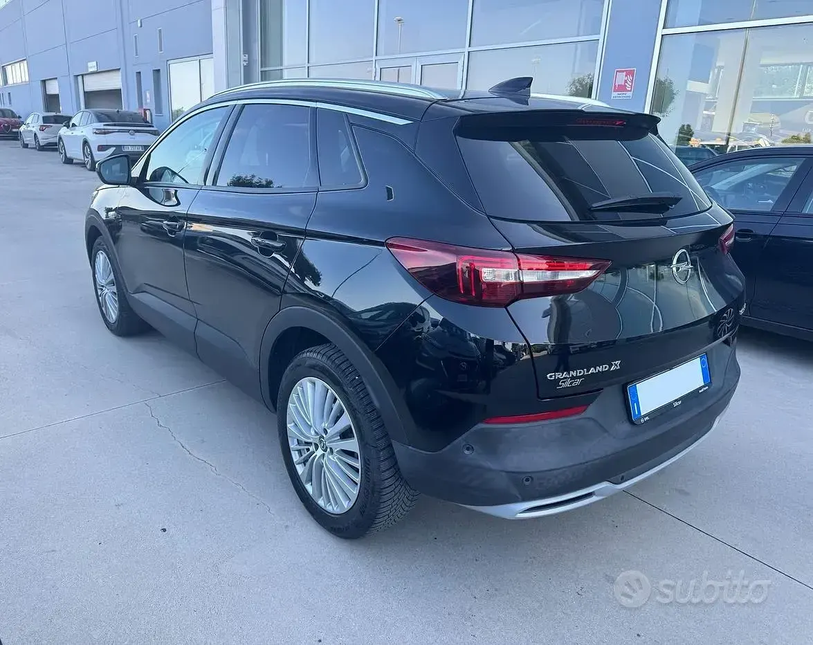 Usata Opel Grandland X 131 CV (96 kW) 2019 Nero SUV