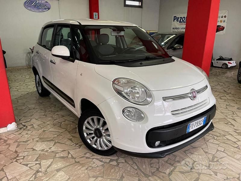 Bianco Usata 2016 Fiat 500L Lounge Monovolume | 5450 € (Super prezzo) - Immagine 1/4