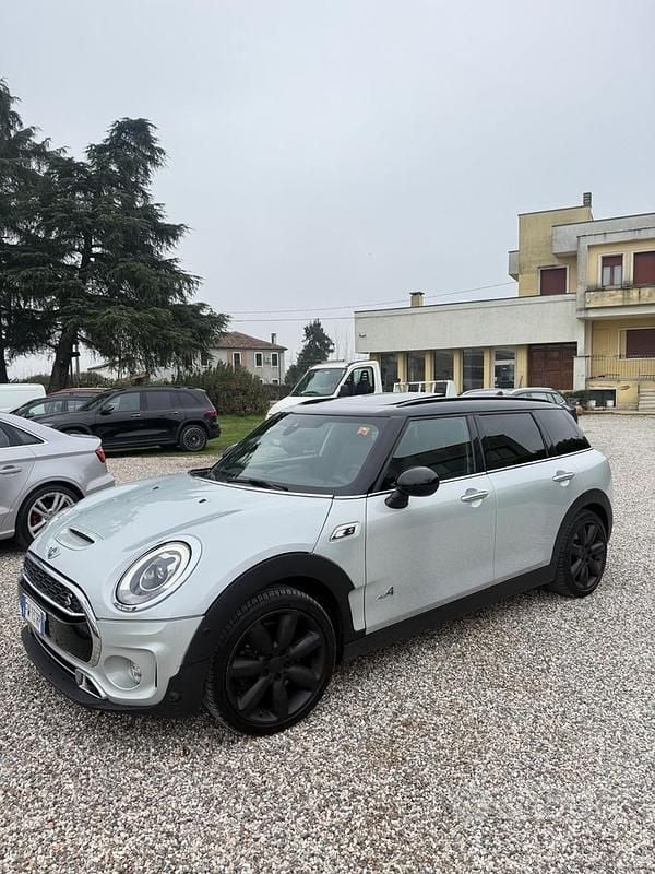 Usata Mini Cooper Clubman 190 CV (139 kW) 2019 Grigio Station wagon