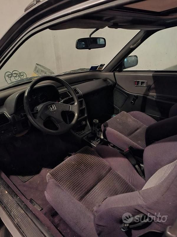 Usata Honda Civic 131 CV (96 kW) 1992 Grigio Utilitaria
