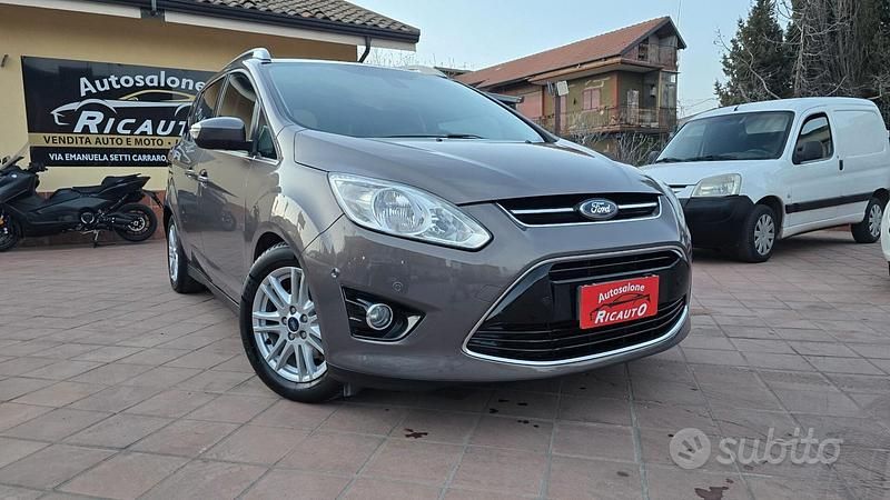 Usata Ford C-MAX Titanium 115 CV (84 kW) 2012 Grigio Monovolume