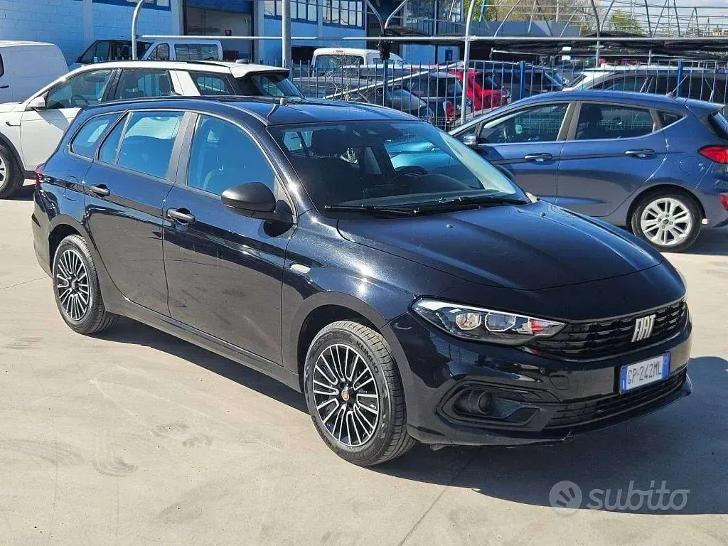 Usata Fiat Tipo 101 CV (74 kW) 2023 Nero Station wagon