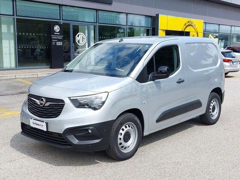 Grigio Nuova 2025 Opel Combo-e Life Edition Furgone | 23.688 € - Immagine 1/4