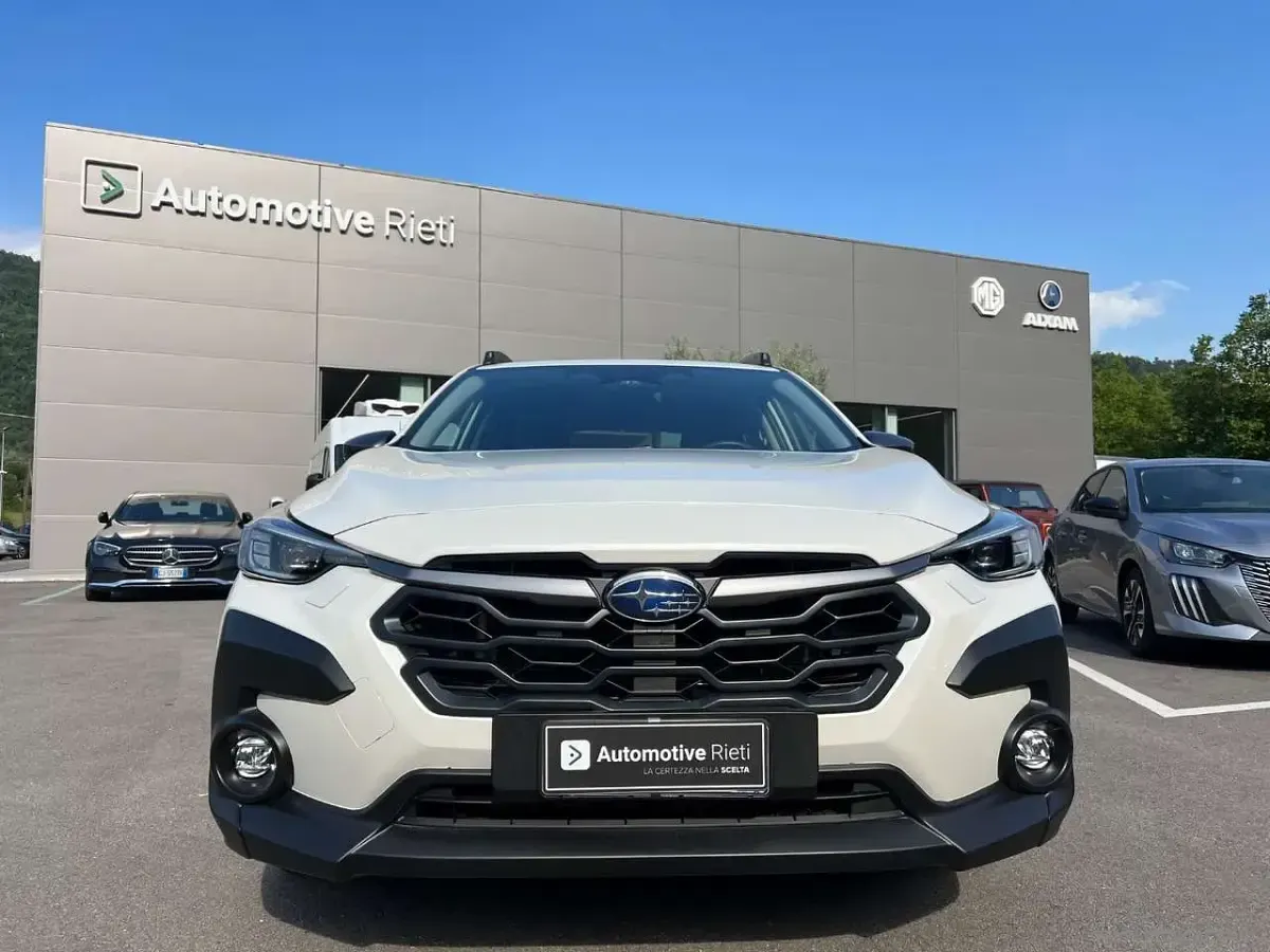 Usata Subaru Crosstrek Style 136 CV (100 kW) 2024 Bianco SUV