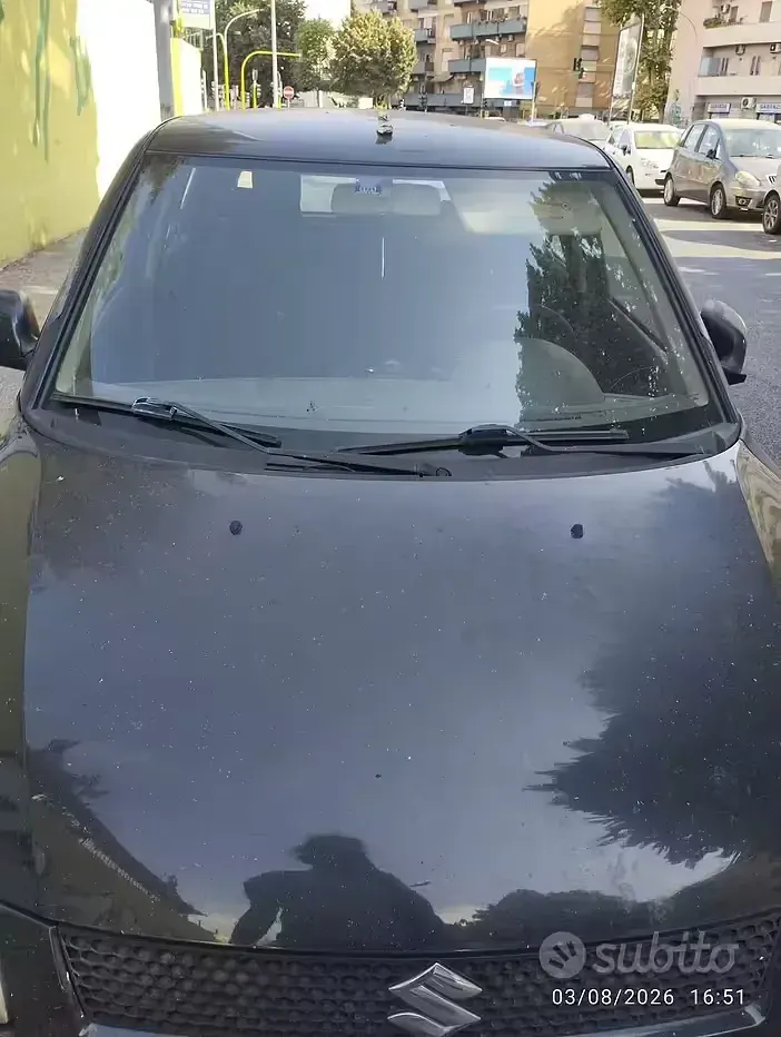 Usata Suzuki Swift 92 CV (67 kW) 2005 Nero Utilitaria