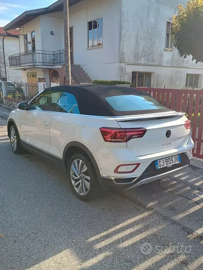 Usata VW T-Roc Cabriolet 110 CV (80 kW) 2022 Bianco Cabrio